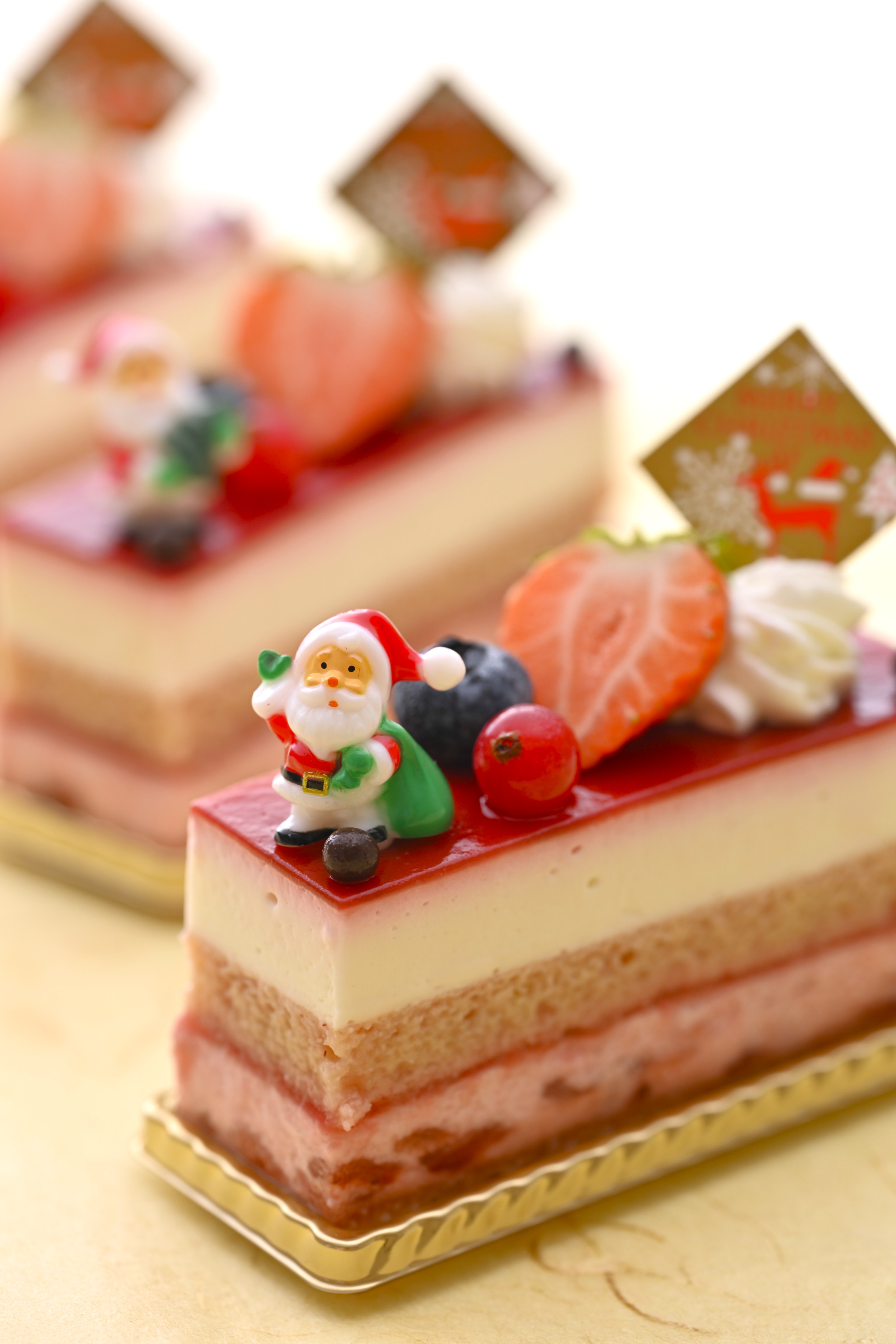 ストロベリーレアチーズケーキ クリスマス仕様