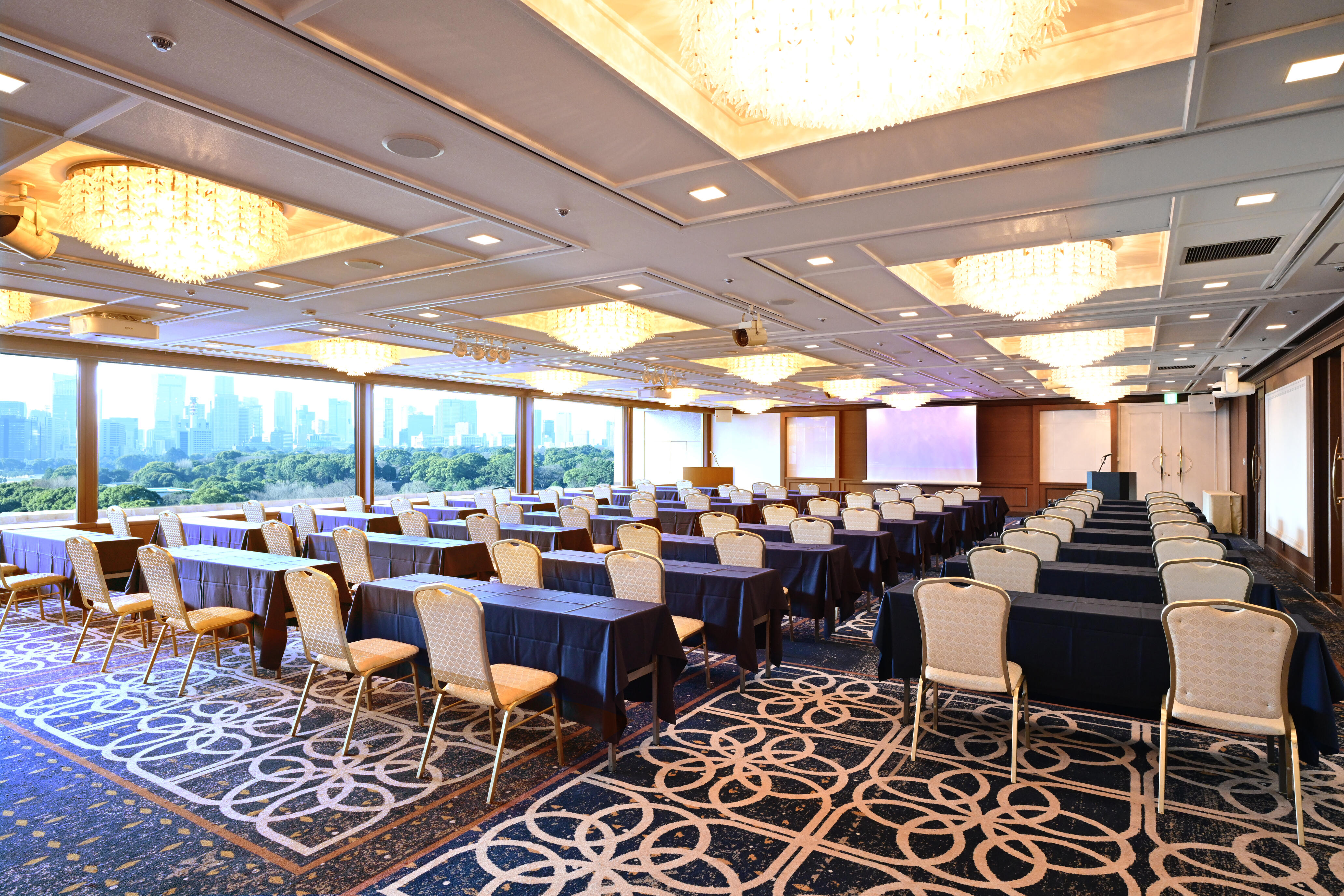 大宴会場 孔雀(11階)